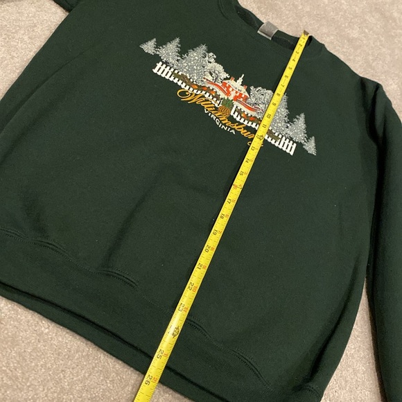 ‼️WILLIAMBURG‼️ - Picture 3 of 6